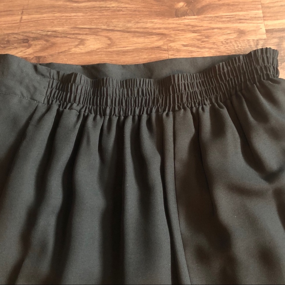 Vintage Black Chiffon Pleated Lined Pull-on Skirt Size 12 - Picture 7 of 13